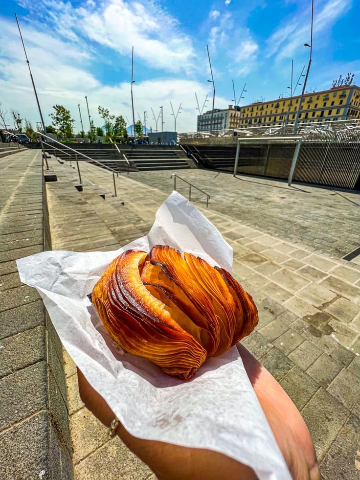 Naples street food